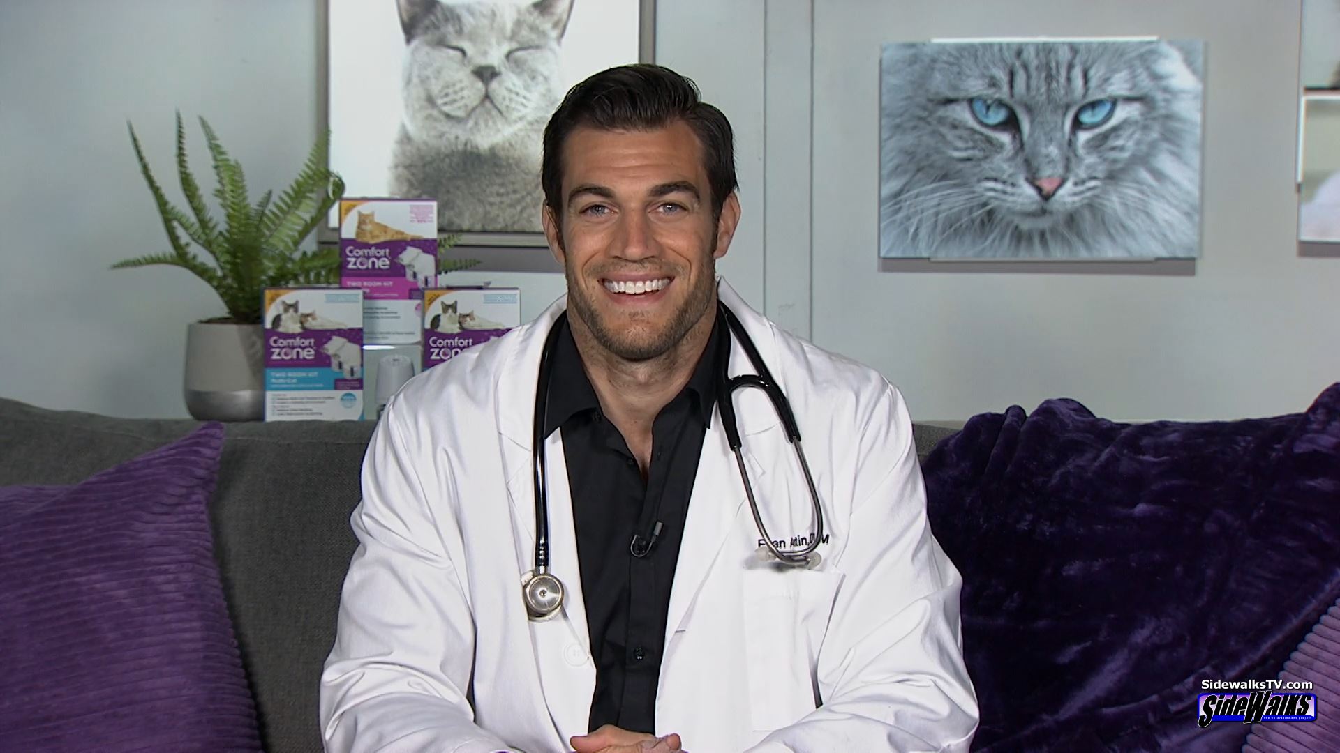 An image of Dr Evan Antin, People Magazine's Sexiest Veterinarian Alive