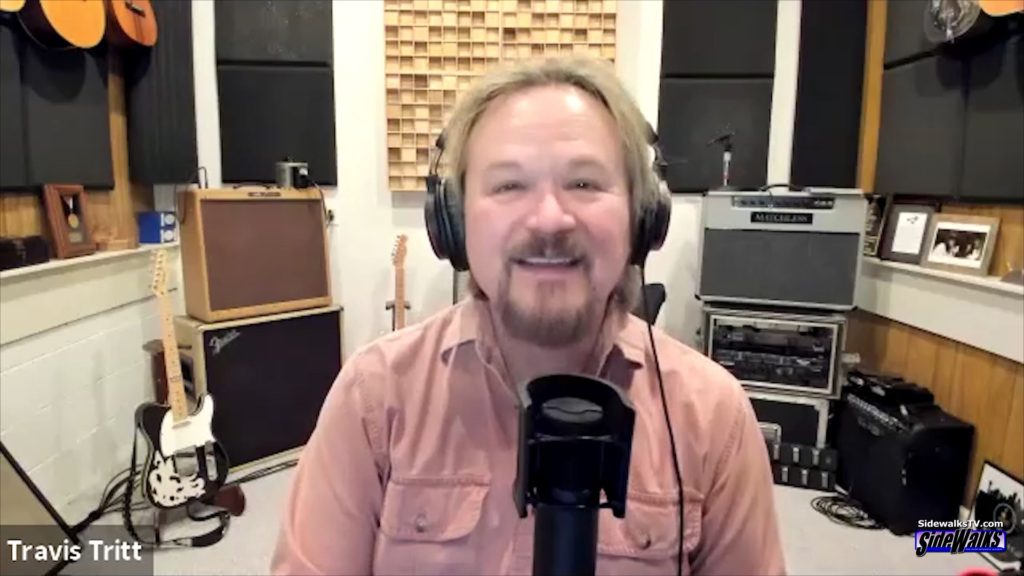 Travis Tritt smiles