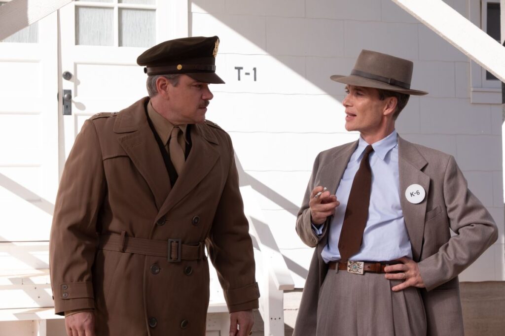 Matt Damon is Leslie Groves and Cillian Murphy is J. Robert Oppenheimer