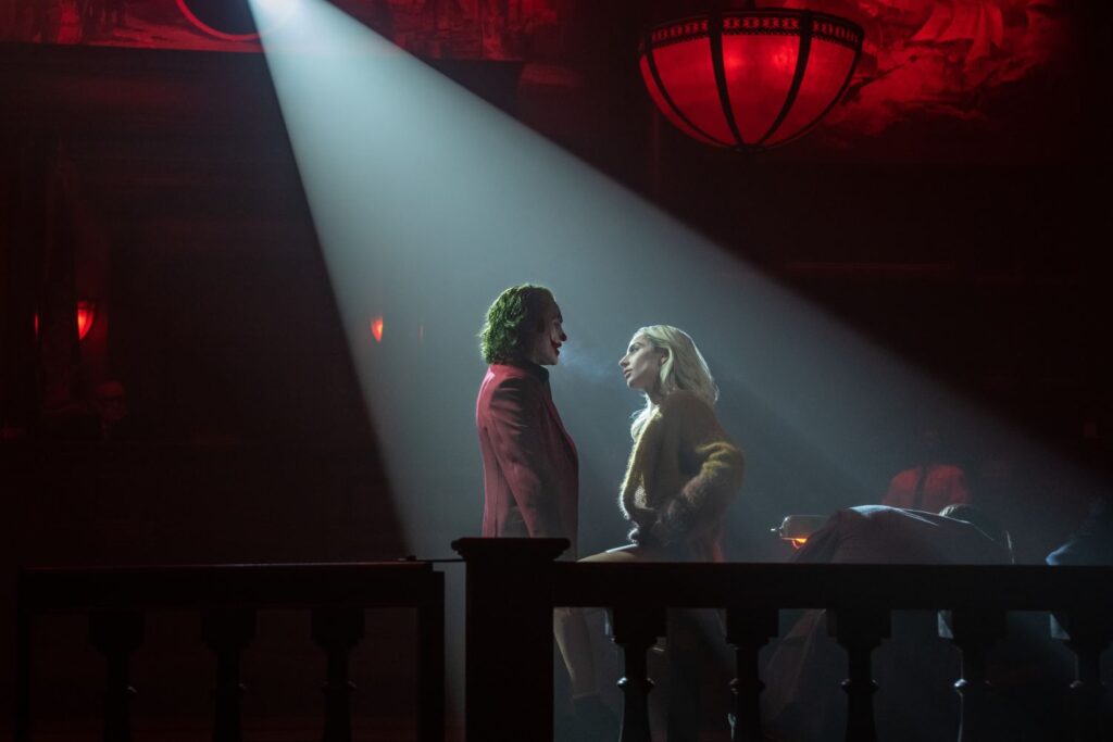 OAQUIN PHOENIX as Arthur Fleck/Joker and LADY GAGA as Lee Quinzel